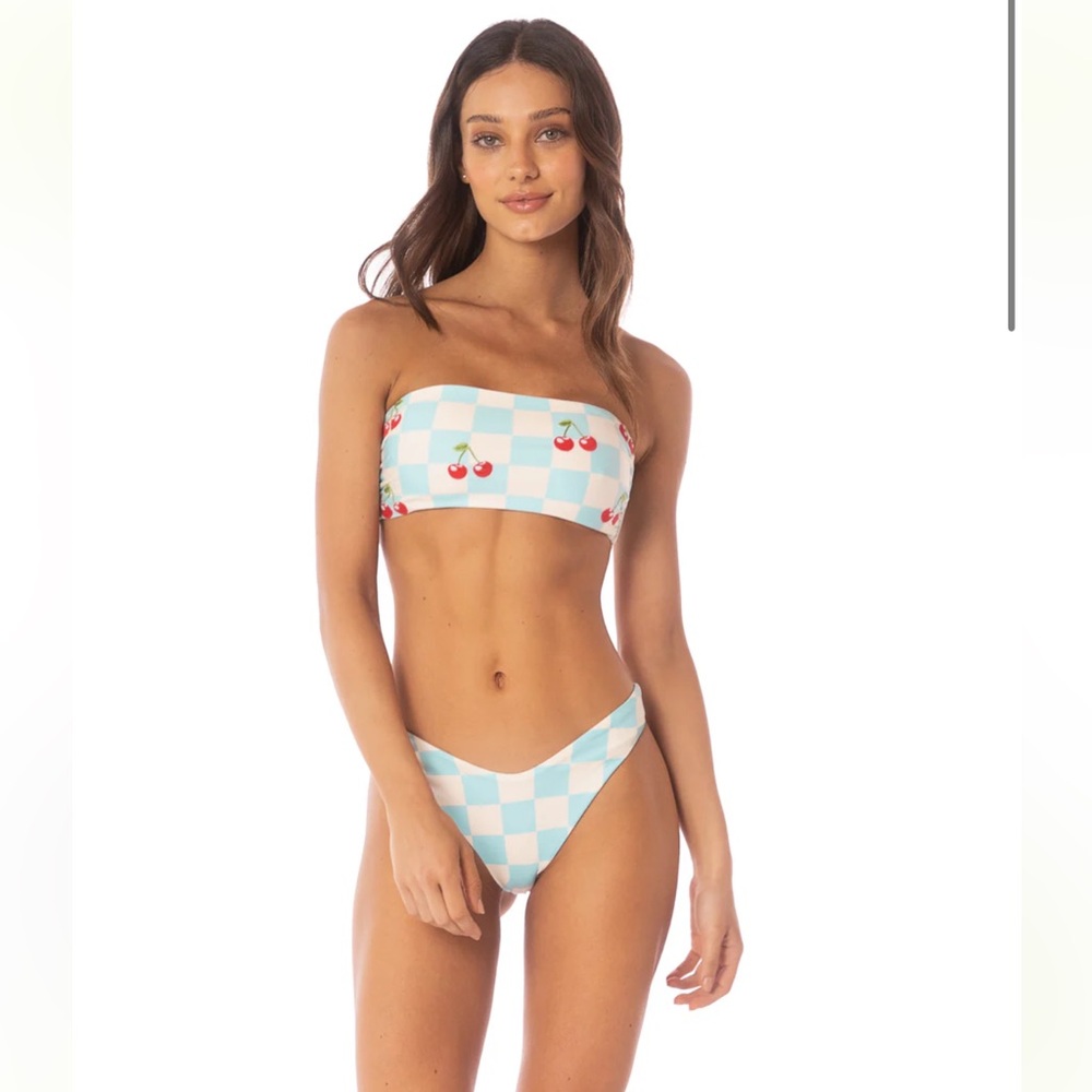 NWOT MAAJI Royal Game Splendour Regular Rise Thin Side Bottoms Small